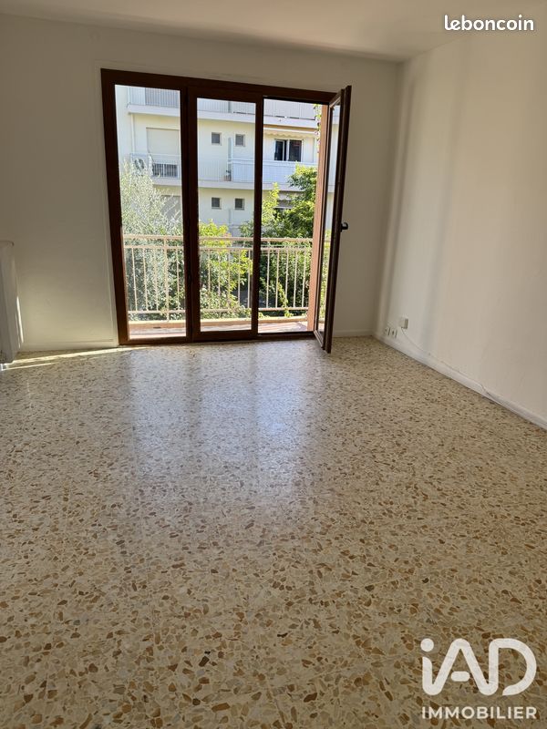 Appartement 2 pièces 51 m² · à Antibes · 51 m² · 980 €/mois