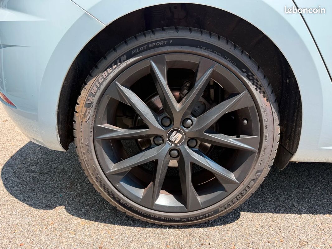 SEAT LEON 2.0 TDI 150 Start/Stop BVM6 FR / CAMERA / CARPLAY / SIEGE FR (image 30)