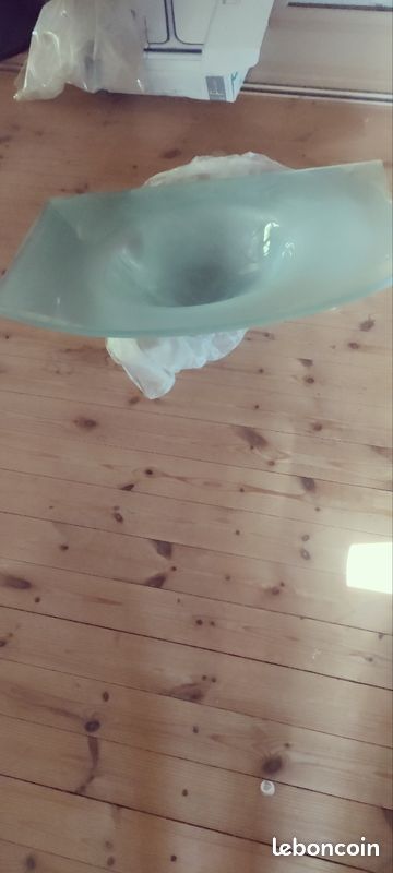 Vend lavabo verre givré (image 2)