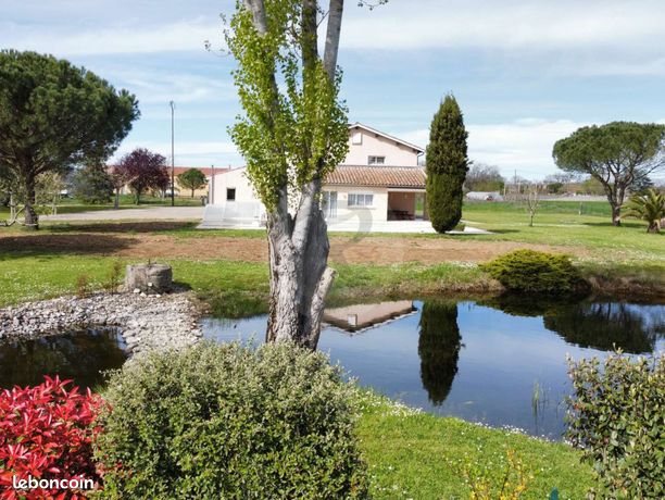 Maison 6 pièces 227 m²