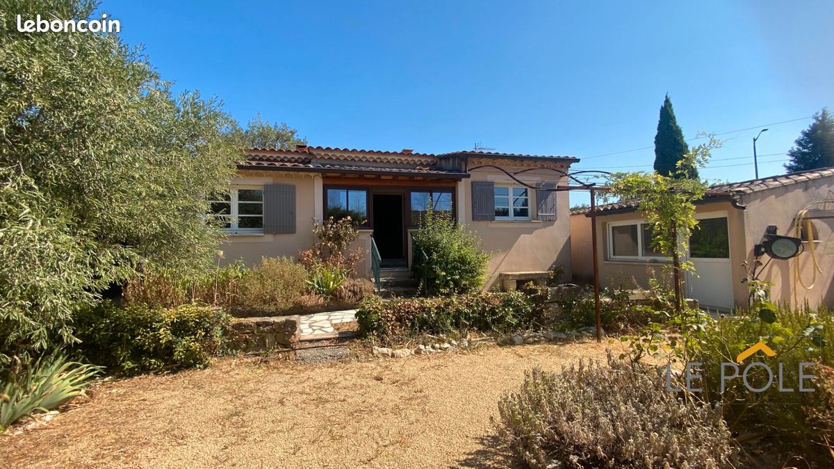 Maison 4 pièces 114 m² · à Sérignan-du-Comtat · 114 m² · 320 000 €