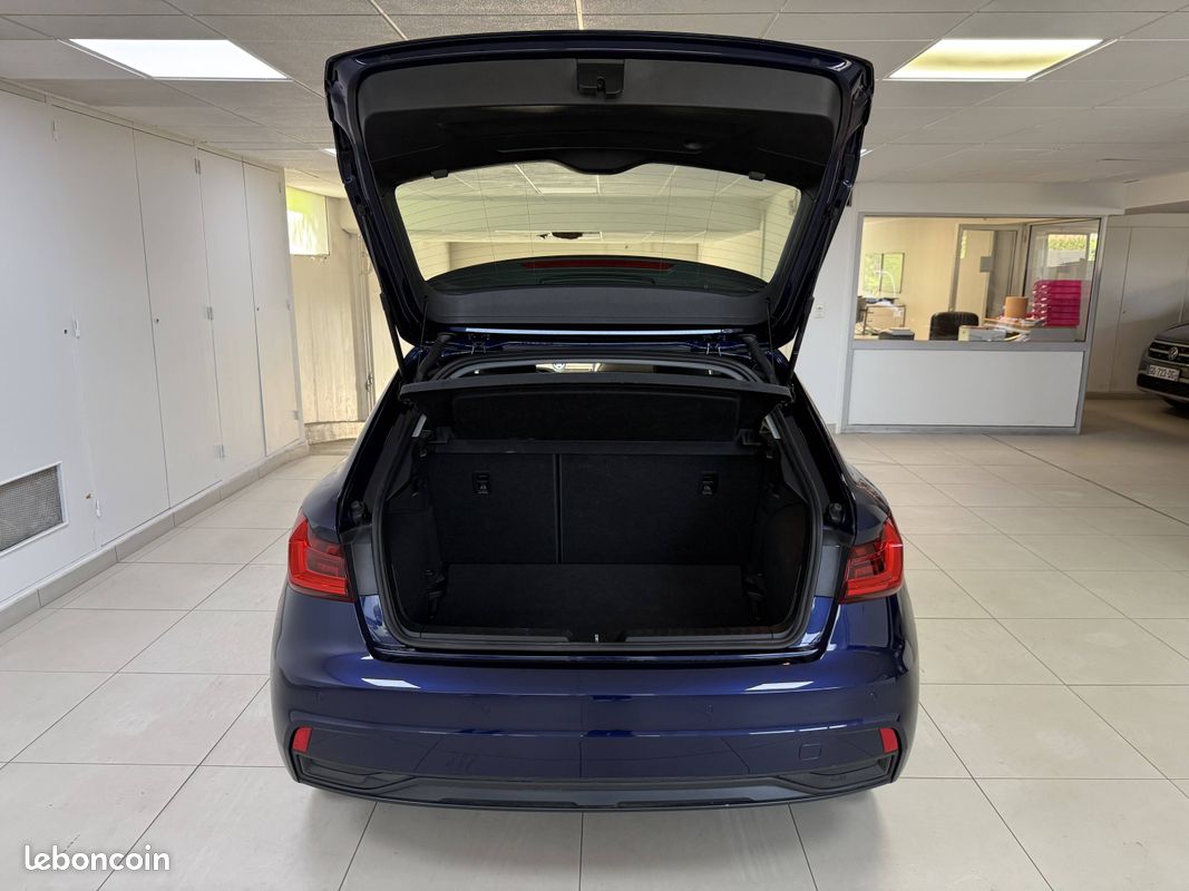 AUDI A1 Sportback 30 TFSI 110 ch S tronic 7 Advanced 2 (image 11)