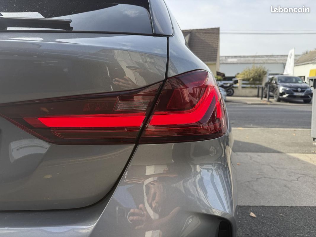 BMW SERIE 1 118d 150CV BVA Sport F40 M Sport (image 27)