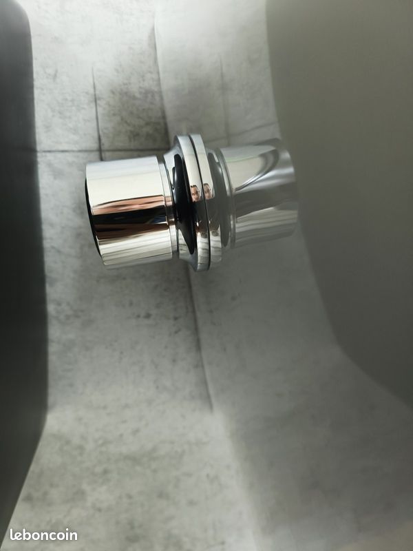 Cuvette avec fonction bidet TAHRET sans garantie (image 2)