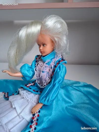 Le petit ami de Takara Licca, Ren kun ? & Licca chan ? Poupées couple Bella. Années 80. Très rare - Canada