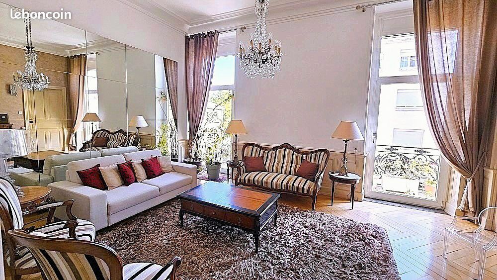 Appartement 6 pièces 152 m² · à Valence · 152 m² · 385 000 €