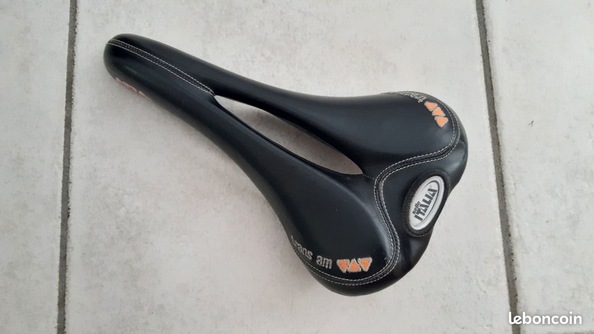 Selle Italia Trans Am – Selle De Course Cuir/Titane 150x275mm – Pour Pièces
