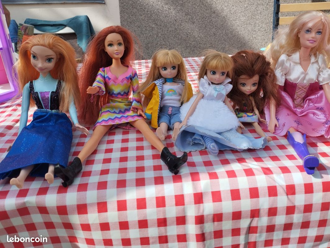 Poupées Barbie, Chloé et autres (image 2)
