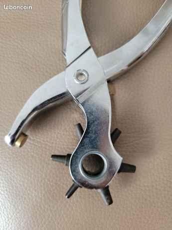 Pince à œillets + 50 œillets 5 Mm – Métal – Pour Cuir, Ceinture, Bricolage