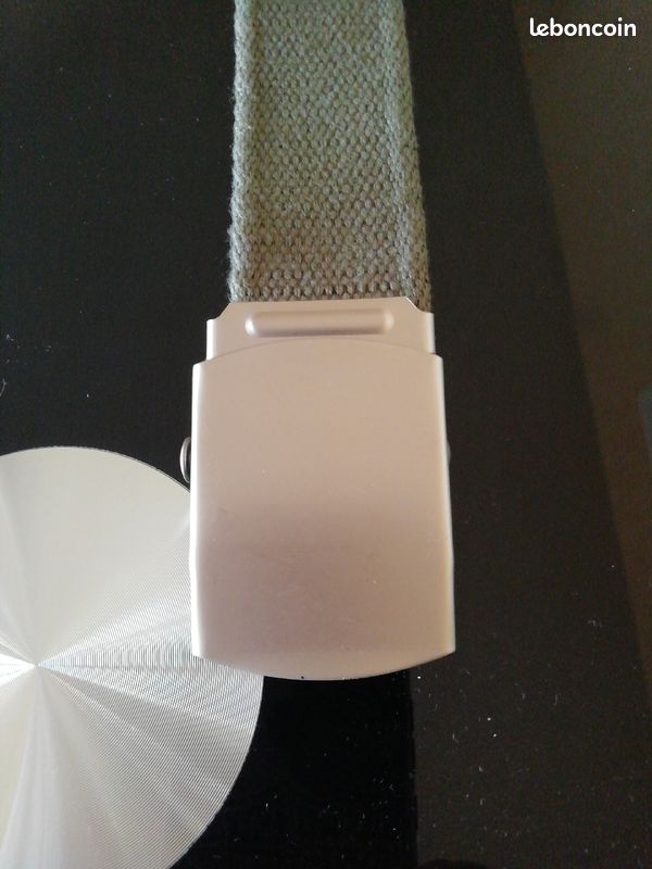 Ceinture jamais été porté (image 3)
