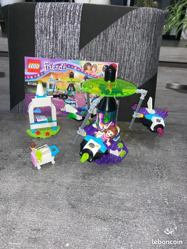 Lego (image 1)