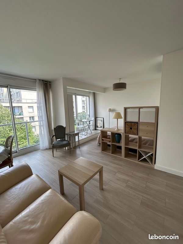 Appartement 1 pièce 30 m² · à Paris · 29,5 m² · 1 252 €/mois