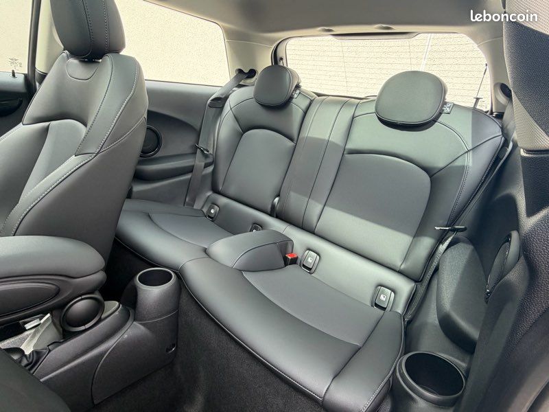 MINI COOPER CAMDEN 136 CH BVA7 | TOIT OUVRANT | GPS XL | CARPLAY | GARANTIE 12 mois (image 10)