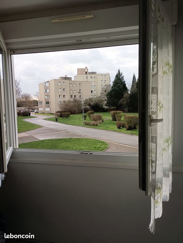 Appartement 4 pièces 69 m² · à Les Mureaux · 69,3 m² · 139 000 €