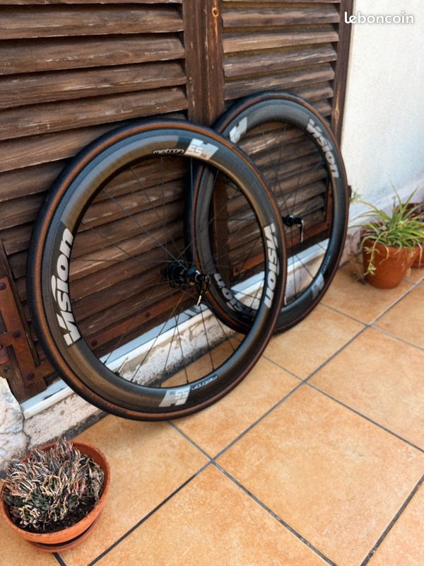 Paire de roues Vision Metron 55 SL (à pneus) Continental GP5000