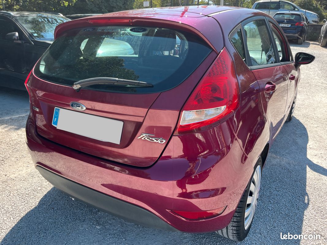 FIESTA 1.4 TDCI 70 Trend. 5p. 1ère Main. Garantie 12 Mois (image 3)