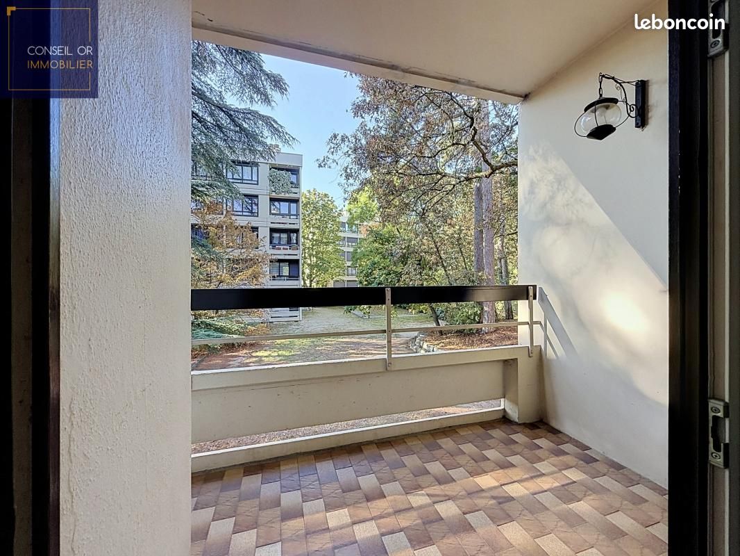 Appartement 4 pièces 83 m² · à Saint-Genis-Laval · 83 m² · 339 000 €