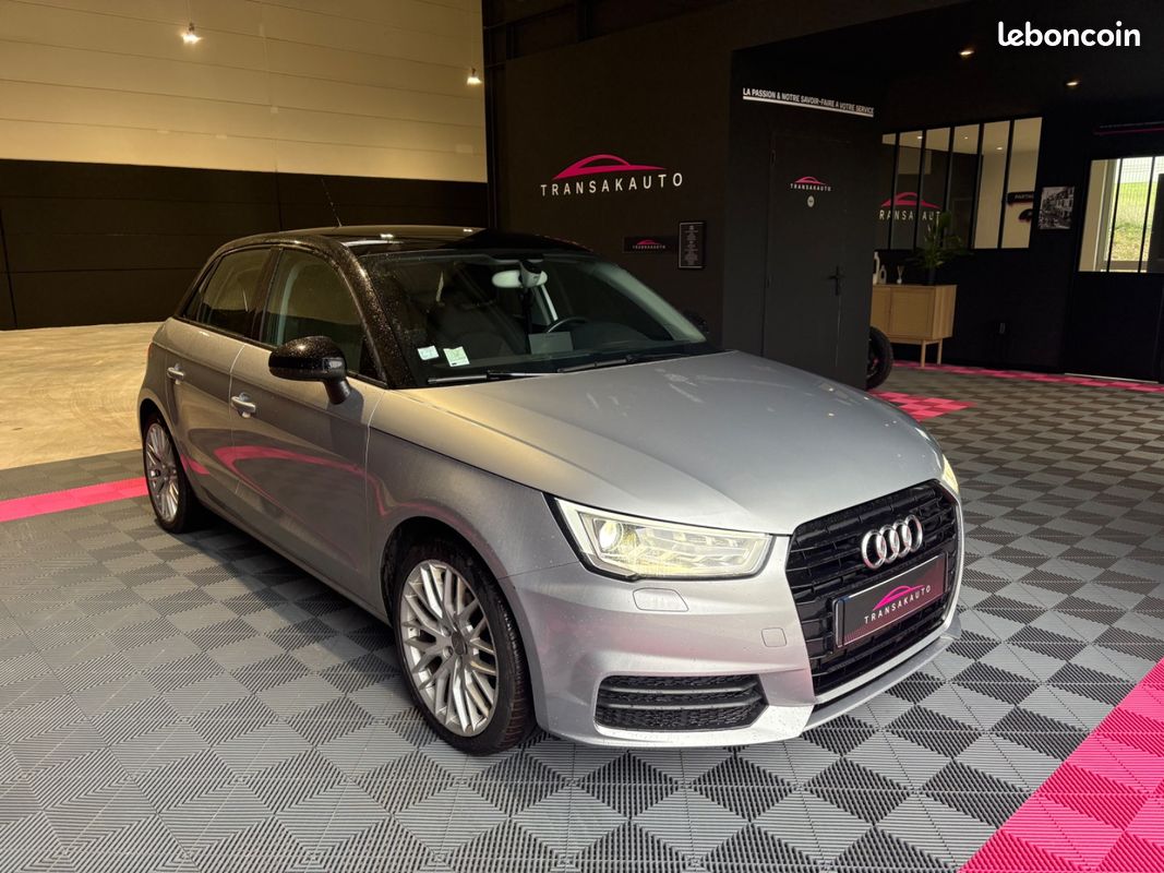 AUDI A1 SPORTBACK 1.0 TFSI ultra 95 S tronic 7 Midnight Series / JANTES 17 / PHARES AUTOMATIQUES (image 8)