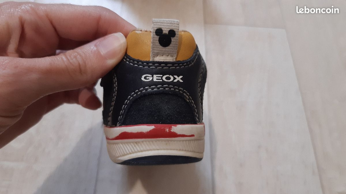 Chaussures geox mickey taille 21 (image 7)