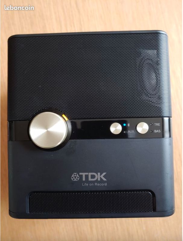 On Record A73 Tdk Wireless Boombox 90% New TDK Wireless Boombox