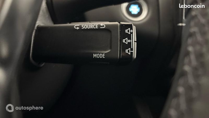 Renault Captur 1.6 E-Tech hybride 145ch Intens -21 (image 28)