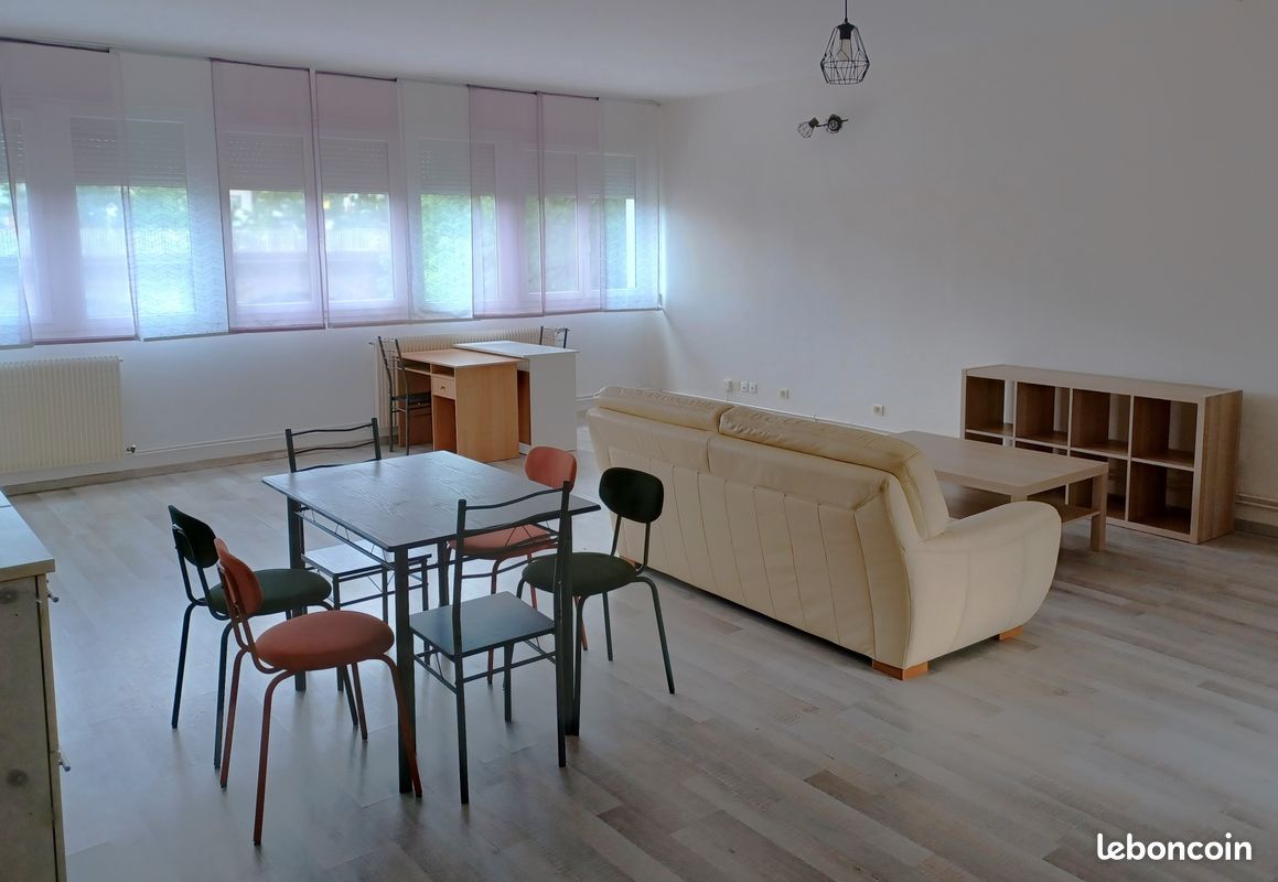 Appartement 3 pièces 85 m² · à Dijon · 85 m² · 990 €/mois