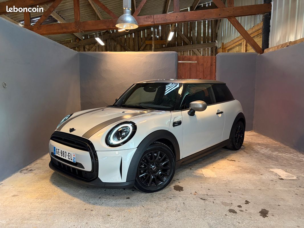MINI Cooper 136 ch BVA7 2022 (image 1)