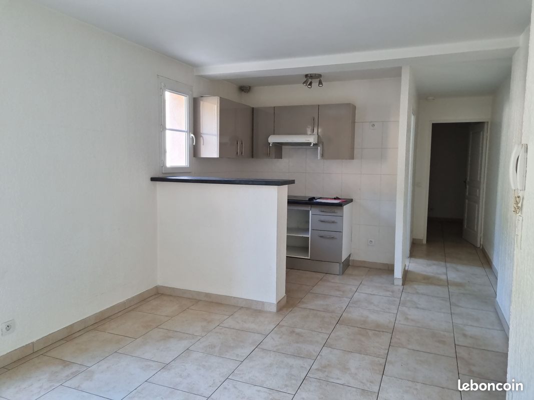 Appartement 2 pièces 34 m² · à Roquebillière · 34 m² · 464 €