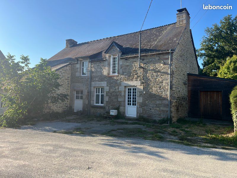 Maison 4 pièces 125 m² · à Saint-Servant · 125 m² · 220 000 €