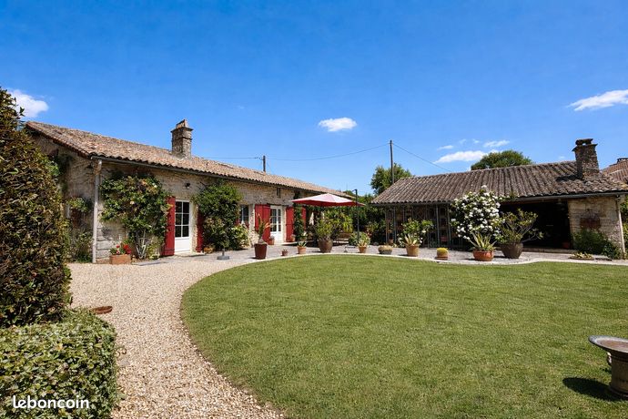 Longère 7 pièces 163 m²