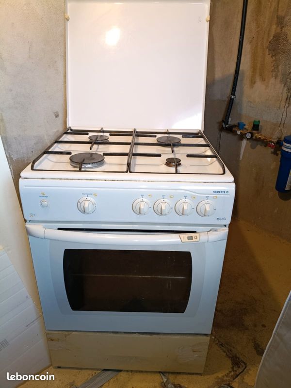 Cuisinière (image 1)