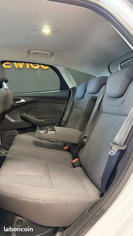 Ford focus 1.0 scti 100 winner (image 17)