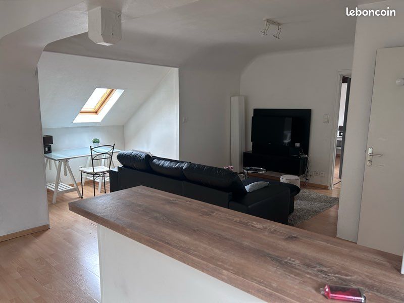 Appartement 2 pièces 75 m² · à Auxerre · 75 m² · 590 €