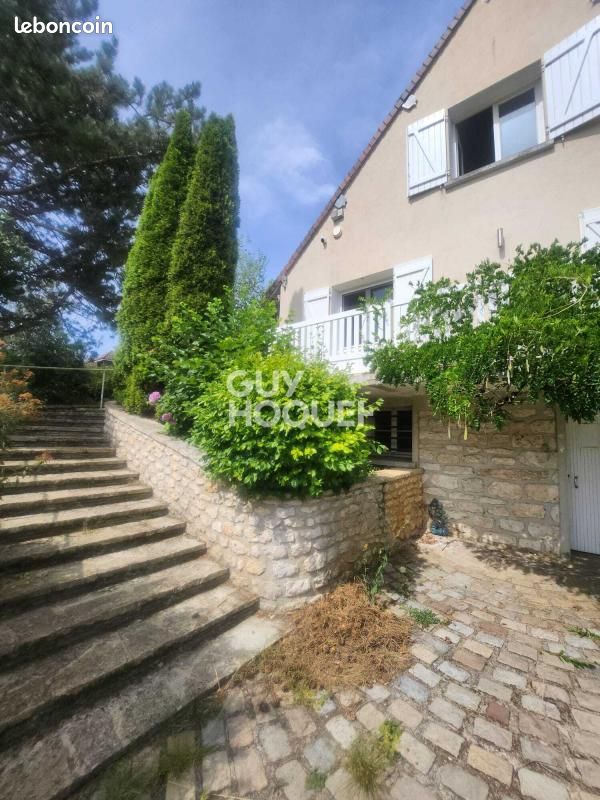 Maison 5 pièces 166 m² · à Sancy-lès-Provins · 166 m² · 265 000 €