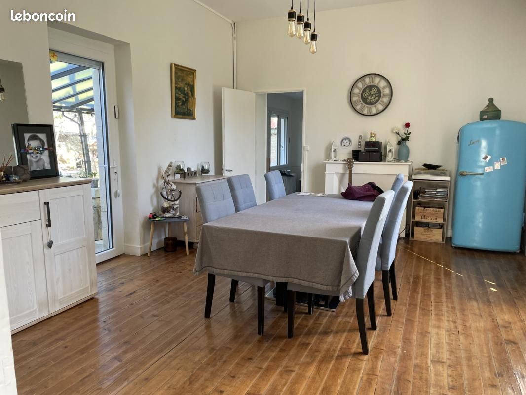 Maison 8 pièces 130 m² - Cognac 16100 (image principale 6)