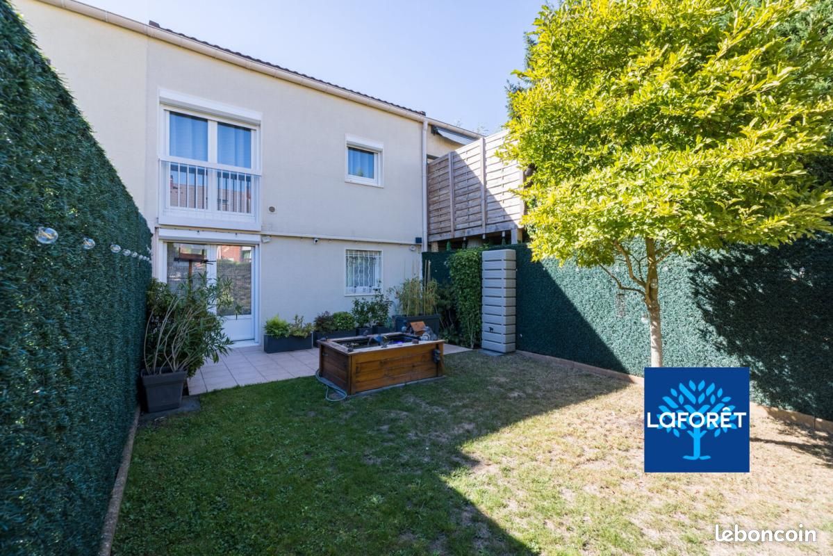 Maison 5 pièces 121 m² · à Puiseux-en-France · 121 m² · 277 000 €