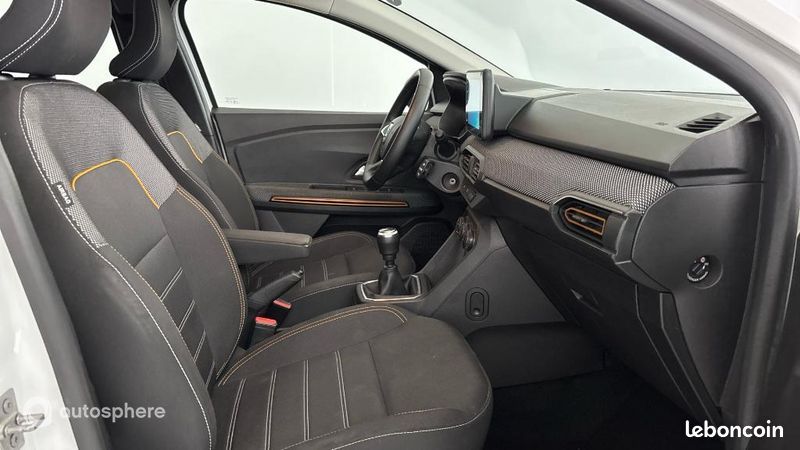 Dacia Sandero 1.0 ECO-G 100ch Stepway Confort -22 (image 15)