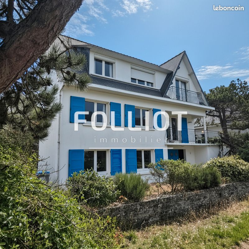 Maison 8 pièces 158 m² · à Jullouville · 158 m² · 618 000 €