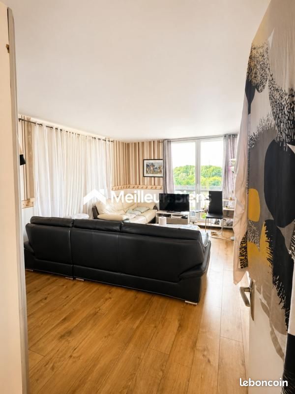 Appartement 4 pièces 82 m² · à Cergy · 82 m² · 197 000 €