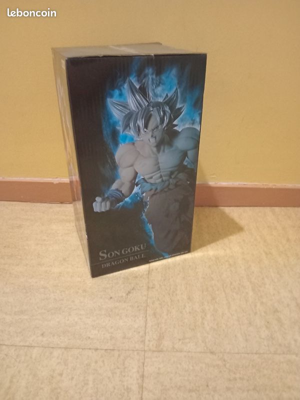 Figurine Bandai Sangoku Ultra Instinct (image 4)
