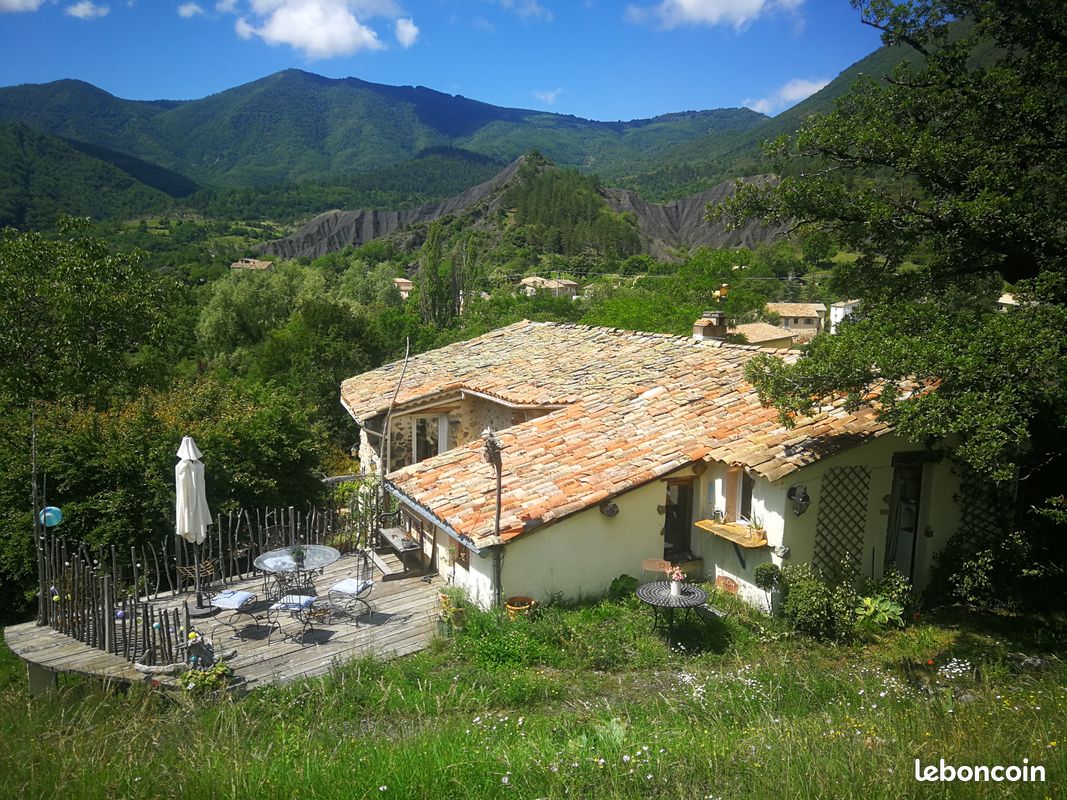 T2 dans mas provençal- we- curistes- vacances. 2-4 pers (image 2)