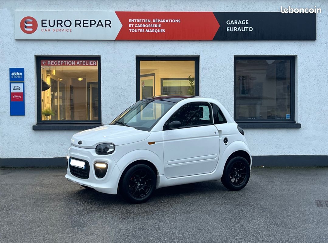 Microcar DUE INITIAL (image 1)