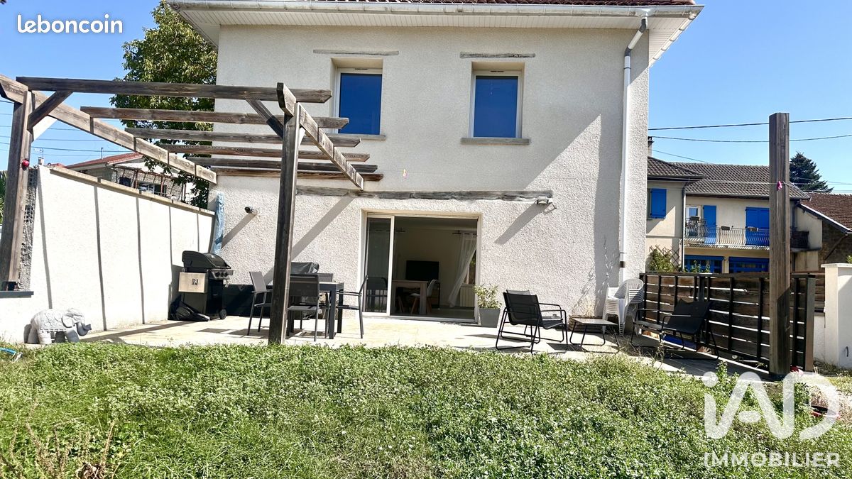 Maison 3 pièces 75 m² · à Châtonnay · 75 m² · 238 000 €