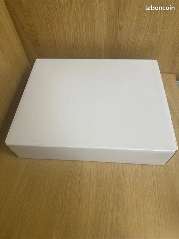 Boîte vide console PS4 /sony/Vide Réf 280 (image 1)
