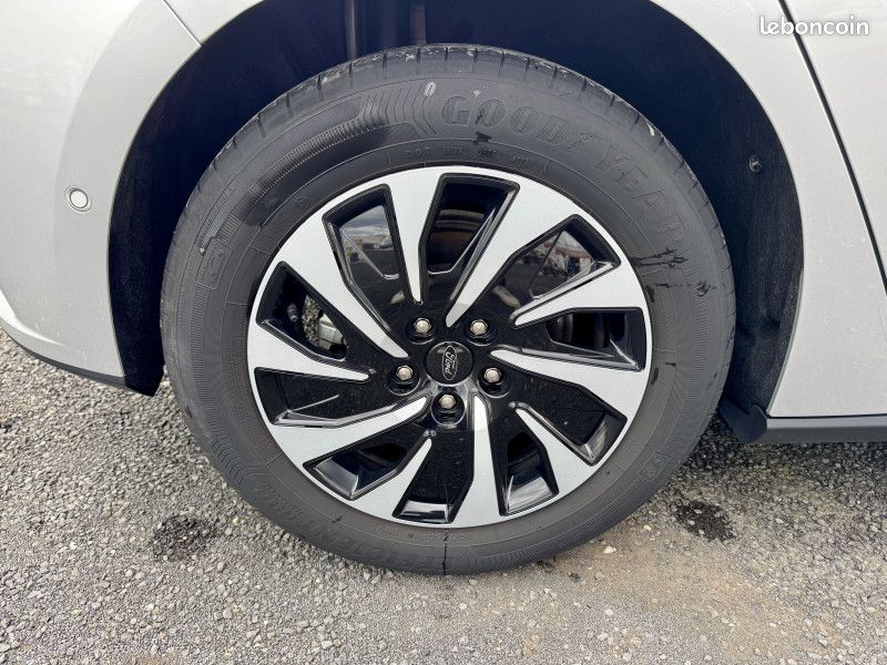 Ford FOCUS FLEXIFUEL 125CH TITANIUM X BUSINESS POWERSHIFT / CAMÉRA / 1ÈRE MAIN / 49 000 KM (image 12)