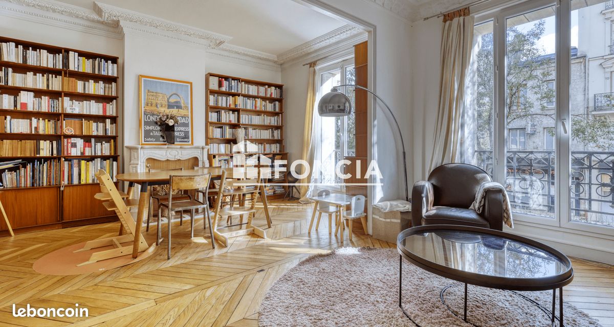 Immeuble 4 pièces 89 m² · à Paris · 89 m² · 787 000 €