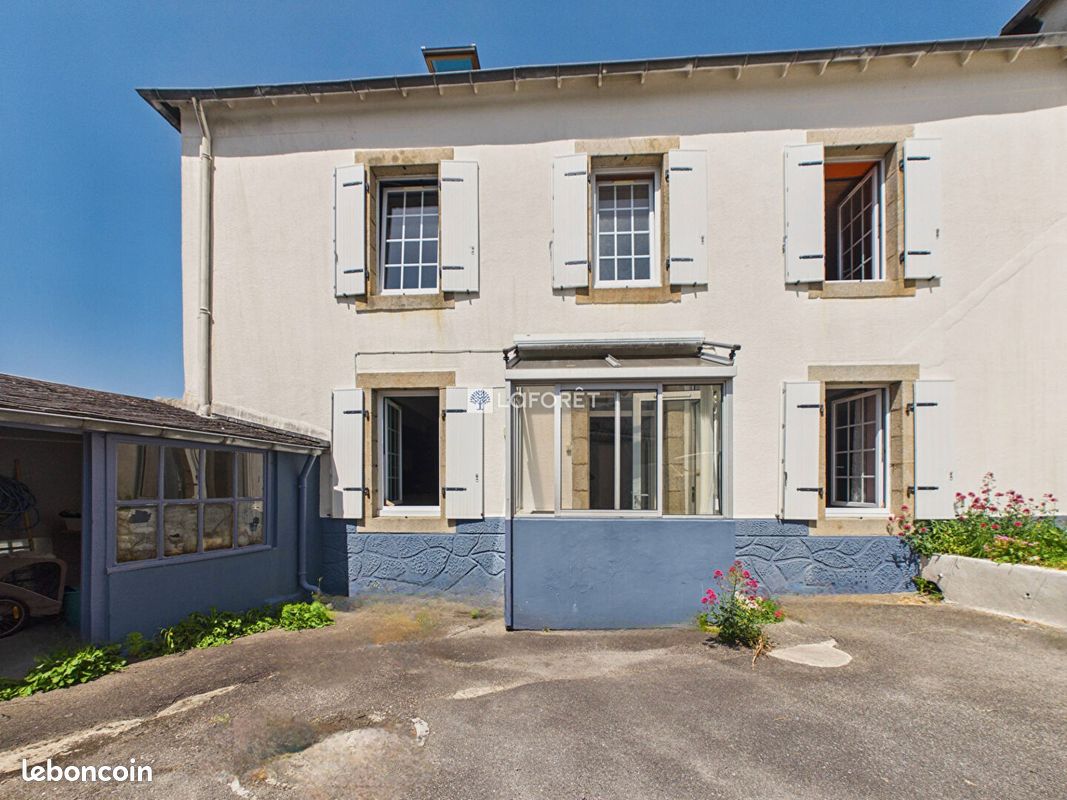 Maison 6 pièces 126 m² · à Pont-de-Buis-lès-Quimerch · 126 m² · 156 600 €