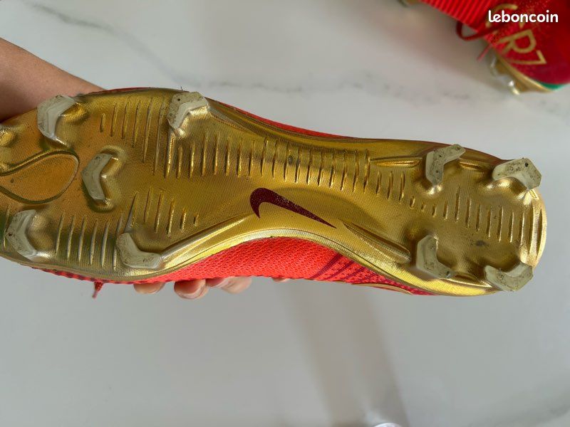 Chaussures de foot crampon Nike (image 3)