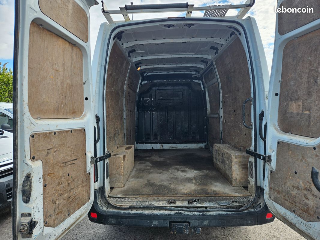 Renault master f3300 l2/h2 grand confort 2.3 dci 150 cv 3 places 1ere main carnet tva recuperable 2021 (image 5)
