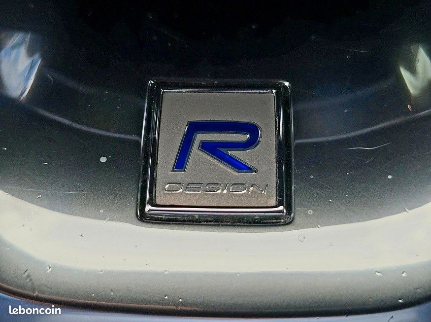 Volvo XC40 D3 AdBlue 150 ch Geartronic 8 R-Design (image 14)